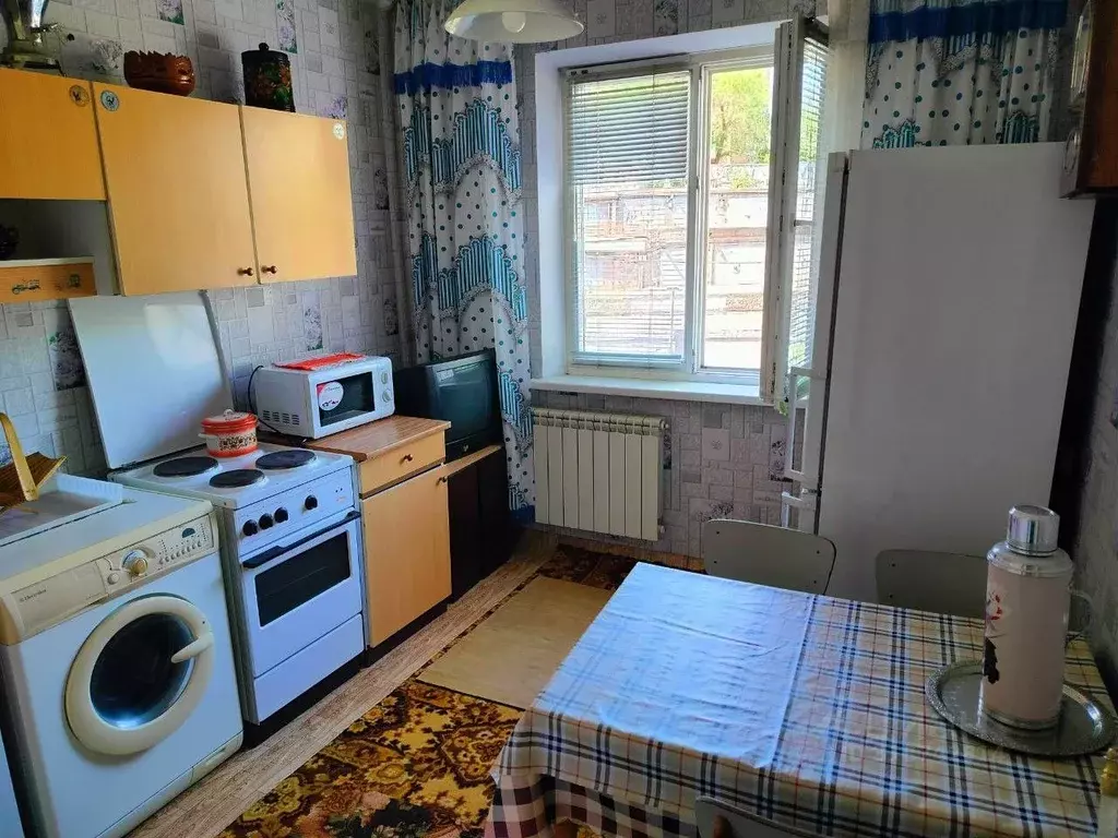 1-к кв. Красноярский край, Красноярск ул. Горького, 37 (36.0 м) - Фото 1
