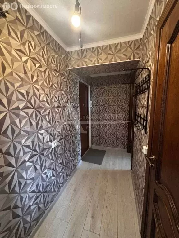 2-комнатная квартира: Ессентуки, улица Пушкина, 124 (49.9 м) - Фото 1