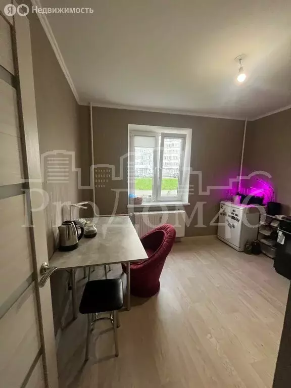 1-комнатная квартира: Курск, улица Вадима Кирпиченко, 2А (35.8 м) - Фото 1