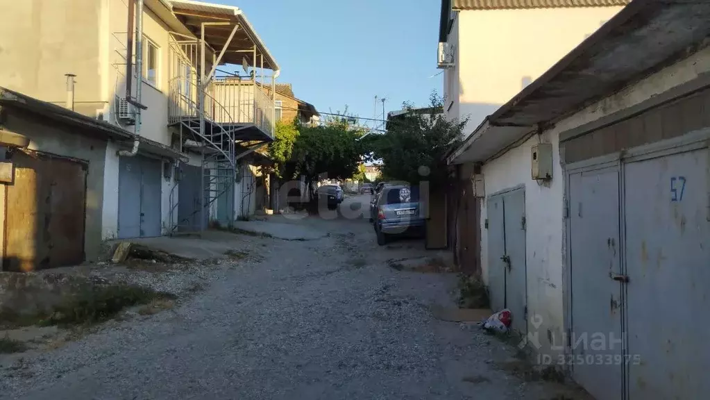 Гараж в Краснодарский край, Геленджик ул. Фадеева, 50В (90 м) - Фото 1