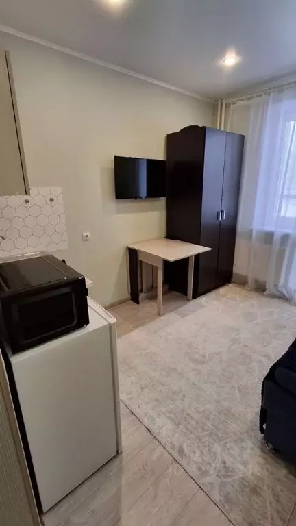 Студия Тюменская область, Тюмень ул. Новоселов, 107к2 (16.0 м) - Фото 1