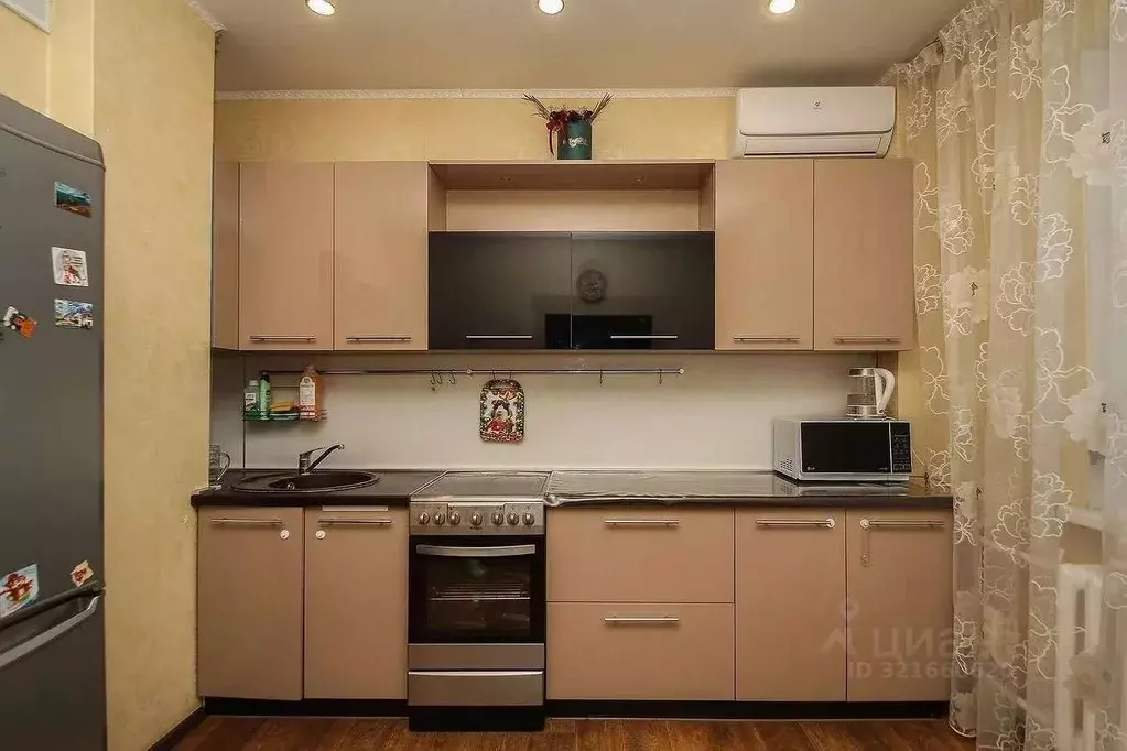 1-к кв. Тюменская область, Тюмень ул. Муравленко, 3к1 (38.9 м) - Фото 1