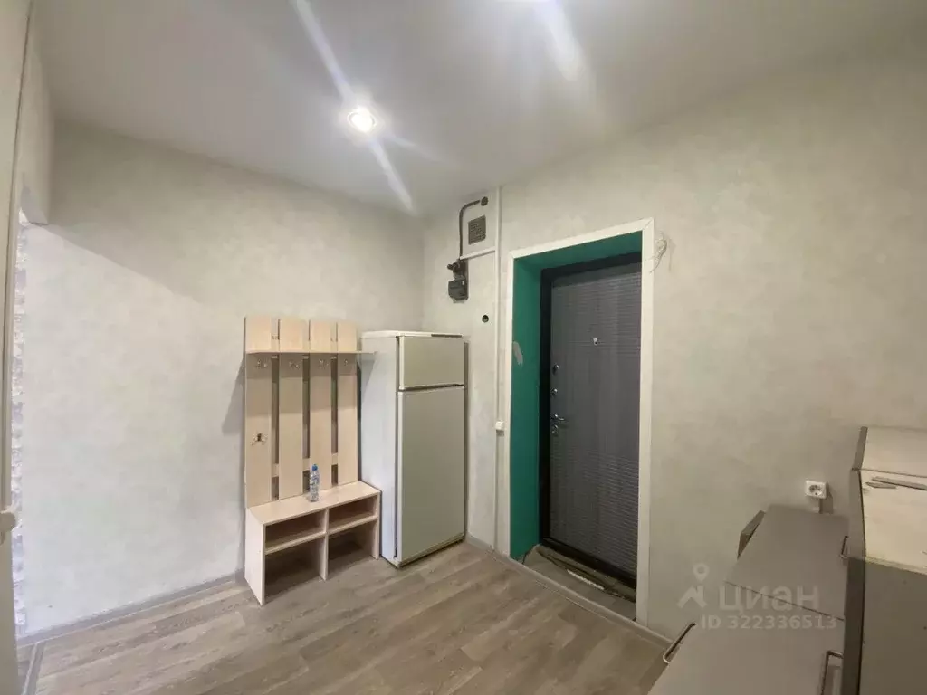 Комната Новгородская область, Великий Новгород просп. Мира, 25к2 (18.6 ... - Фото 1