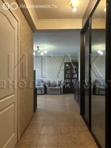 3-комнатная квартира: Санкт-Петербург, проспект Художников, 41 (58 м) - Фото 1