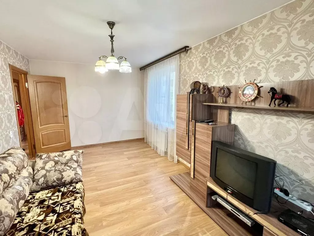 3-к. квартира, 63 м, 5/5 эт. - Фото 1