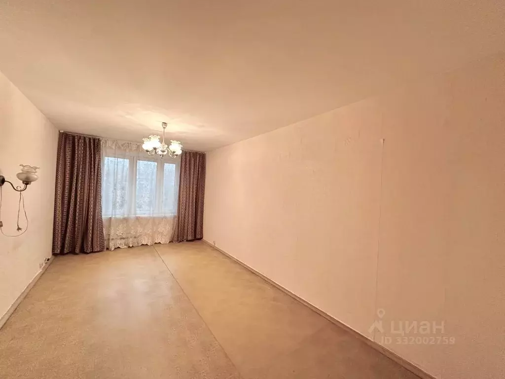 3-к кв. Москва ул. Красного Маяка, 5К1 (57.9 м) - Фото 1