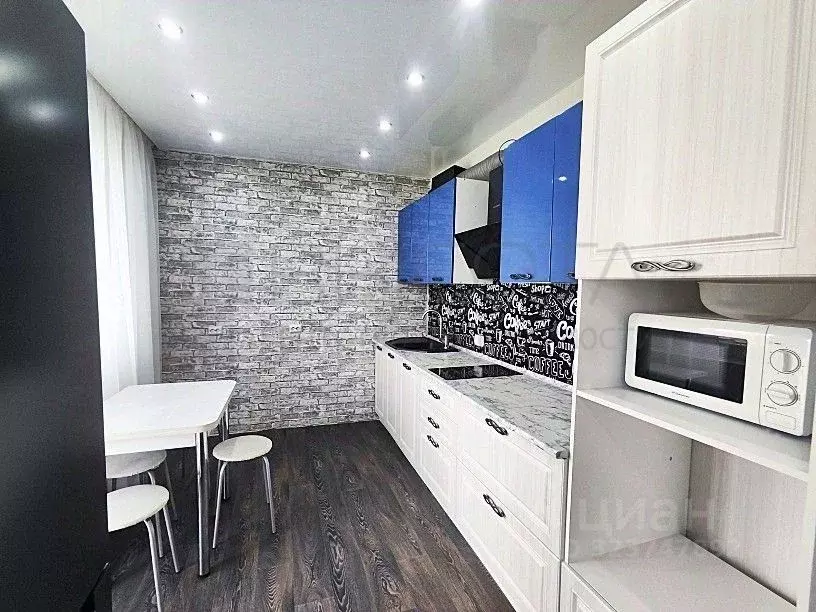 1-к кв. Тюменская область, Тюмень ул. Федюнинского, 58 (36.8 м) - Фото 2