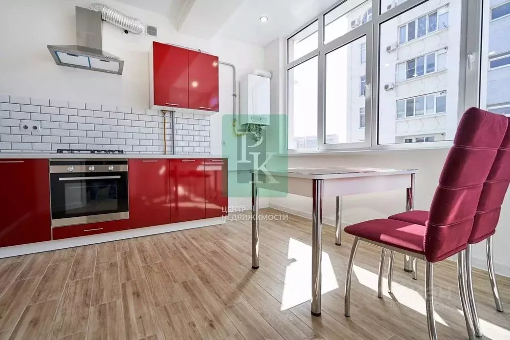 4-к кв. Севастополь ул. Руднева, 28А (131.9 м) - Фото 1