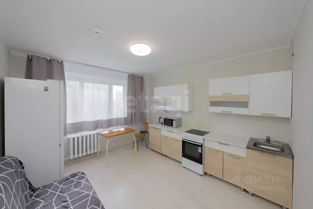 1-к кв. Тюменская область, Тюмень ул. Монтажников, 41 (25.0 м) - Фото 2