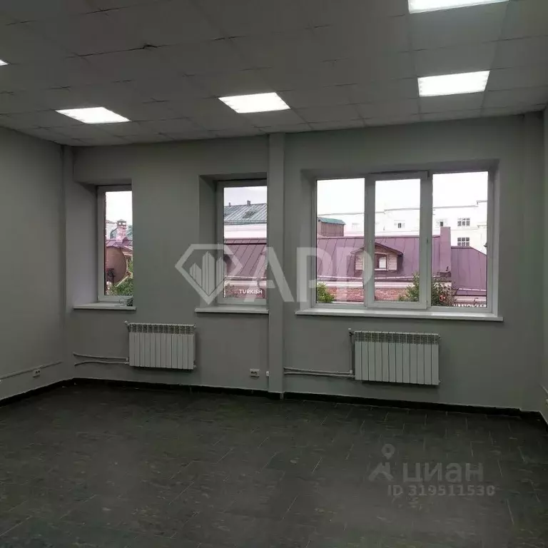 Офис в Татарстан, Казань ул. Карла Маркса, 5 (150 м) - Фото 1