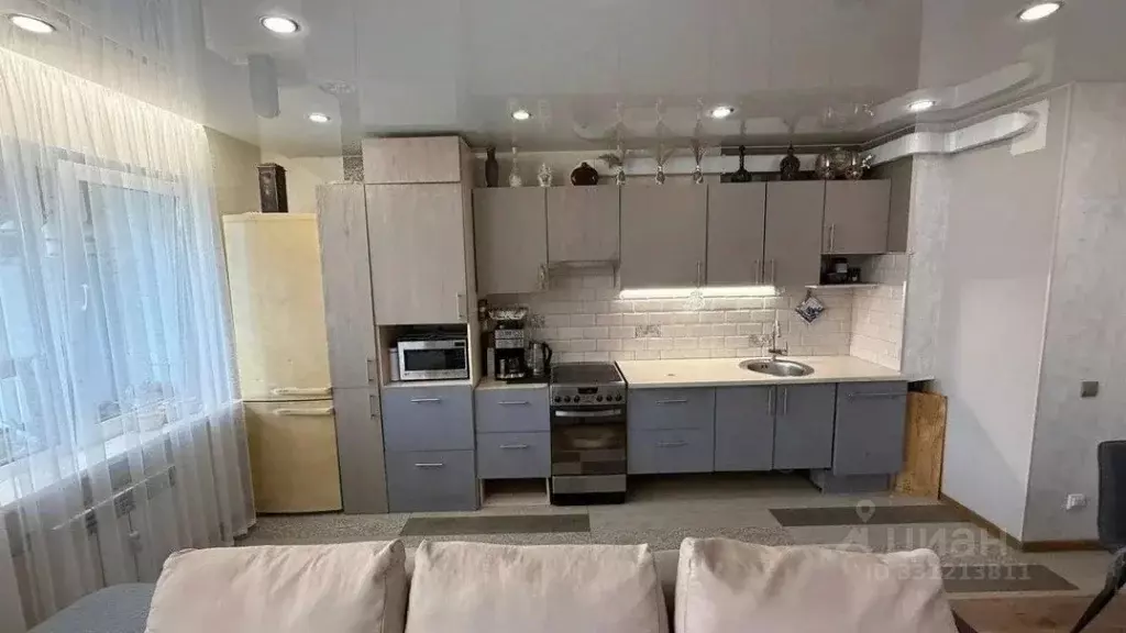 3-к кв. Иркутская область, Иркутск Байкальская ул., 309 (86.2 м) - Фото 1