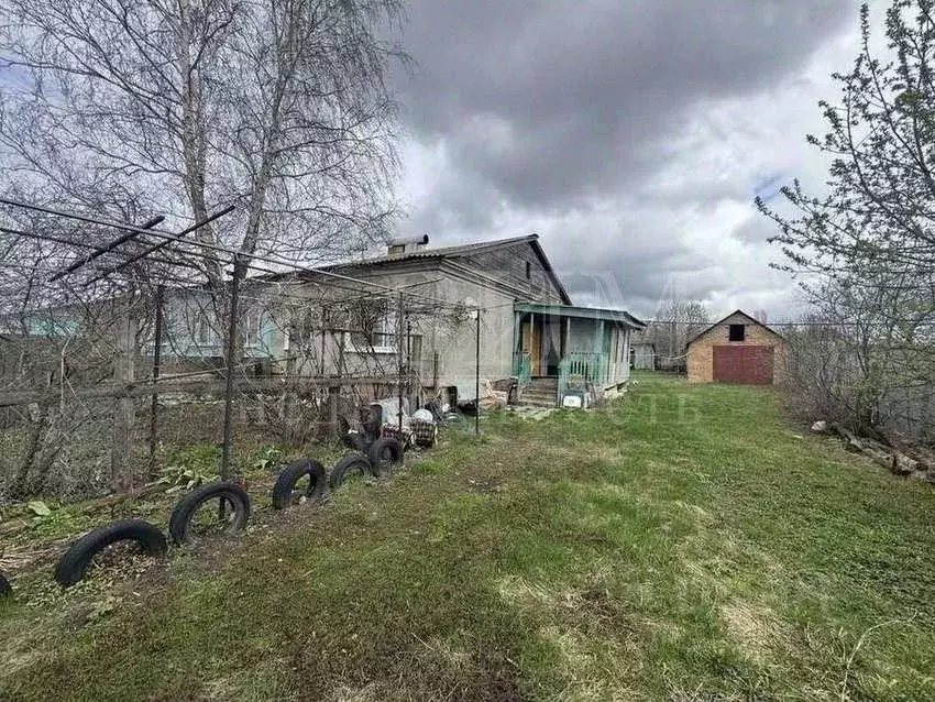 3-к кв. Пензенская область, Малосердобинский район, с. Малая Сердоба ... - Фото 1