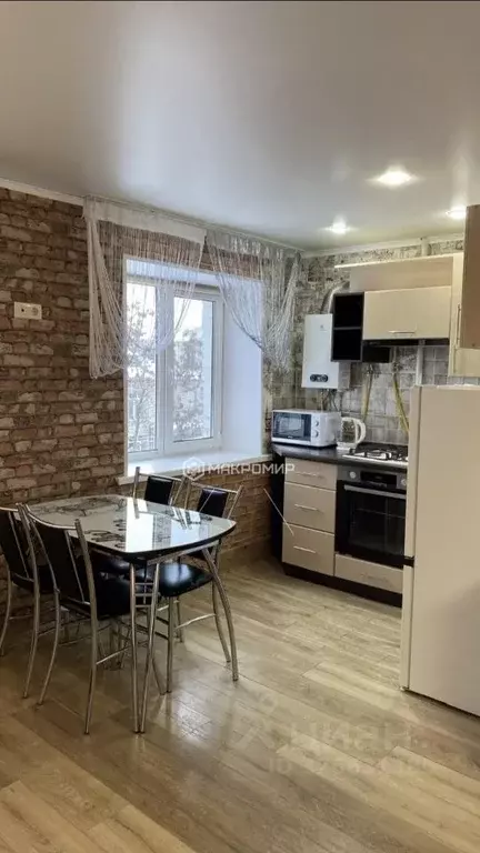 1-к кв. Брянская область, Брянск ул. Димитрова, 43 (30.6 м) - Фото 1