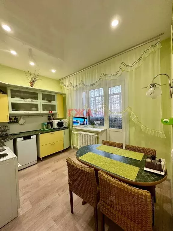 3-к кв. Саха (Якутия), Нерюнгри просп. Геологов, 39/1 (84.6 м) - Фото 0
