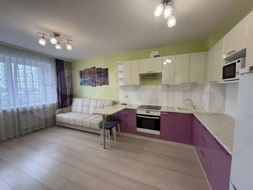 1-к. квартира, 38 м, 8/10 эт. - Фото 0