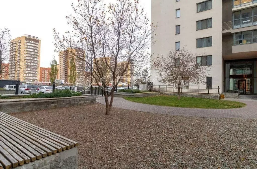 Квартира-студия: Тюмень, улица Ю.-Р.Г. Эрвье, 24к2 (30 м) - Фото 2