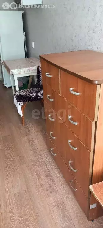 1к в -комнатной квартире (12 м) - Фото 0