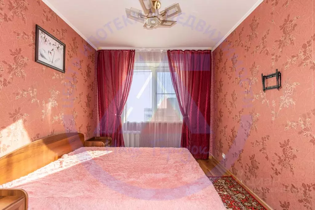 2-к кв. Курганская область, Курган Заозерный жилрайон, 6-й мкр, 12 ... - Фото 2