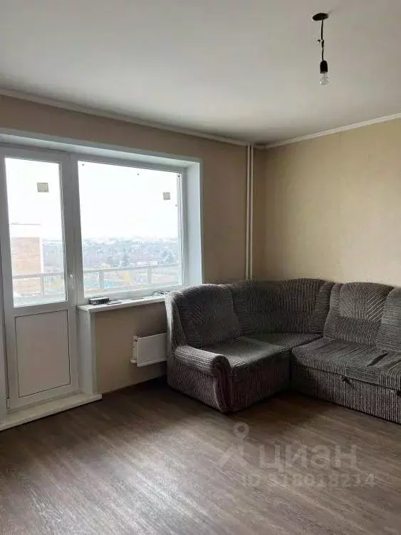 3-к кв. Омская область, Омск ул. Конева, 14/1 (77.0 м) - Фото 0