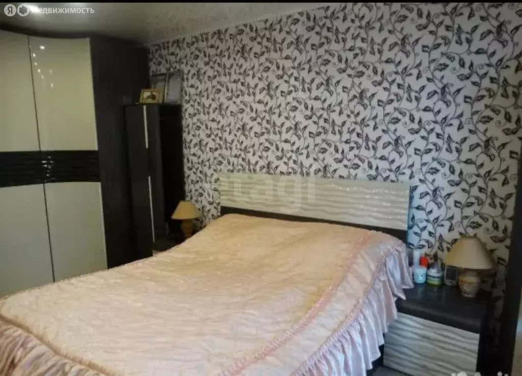 3-комнатная квартира: Белгород, улица Губкина, 14А (59 м) - Фото 1