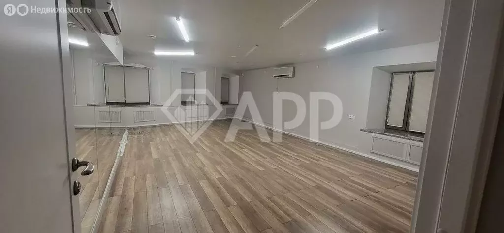 Офис (140 м) - Фото 1