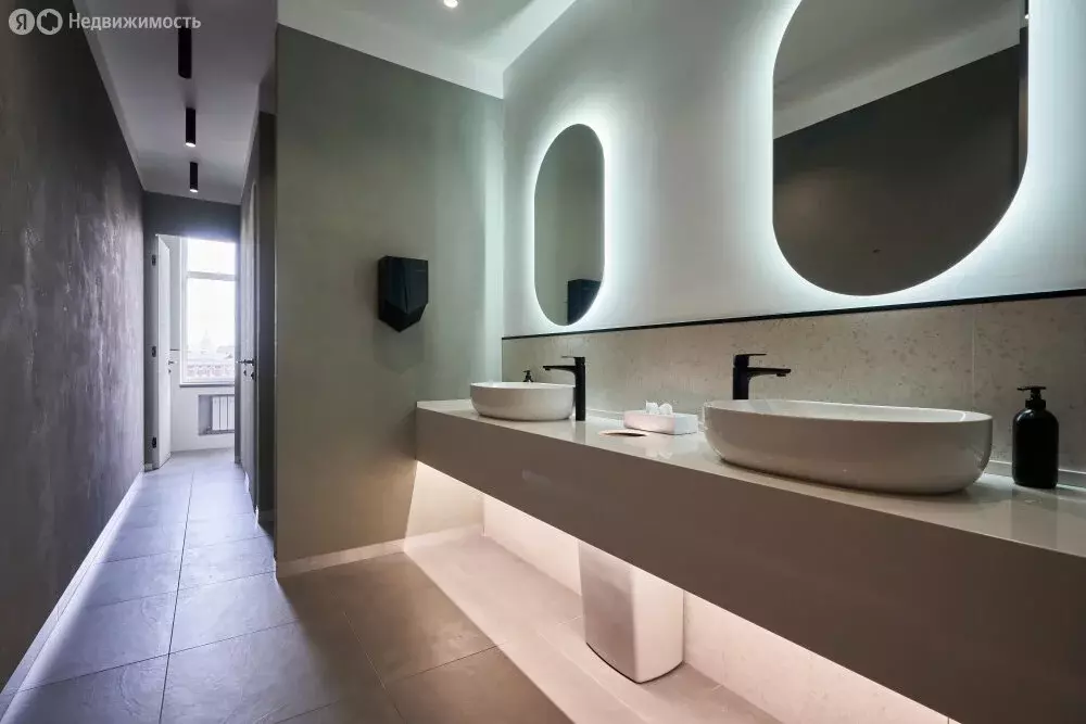 Офис (1305 м) - Фото 1