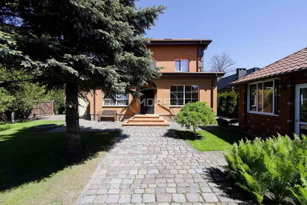 Дом в Калининградская область, Гурьевский муниципальный округ, пос. ... - Фото 1