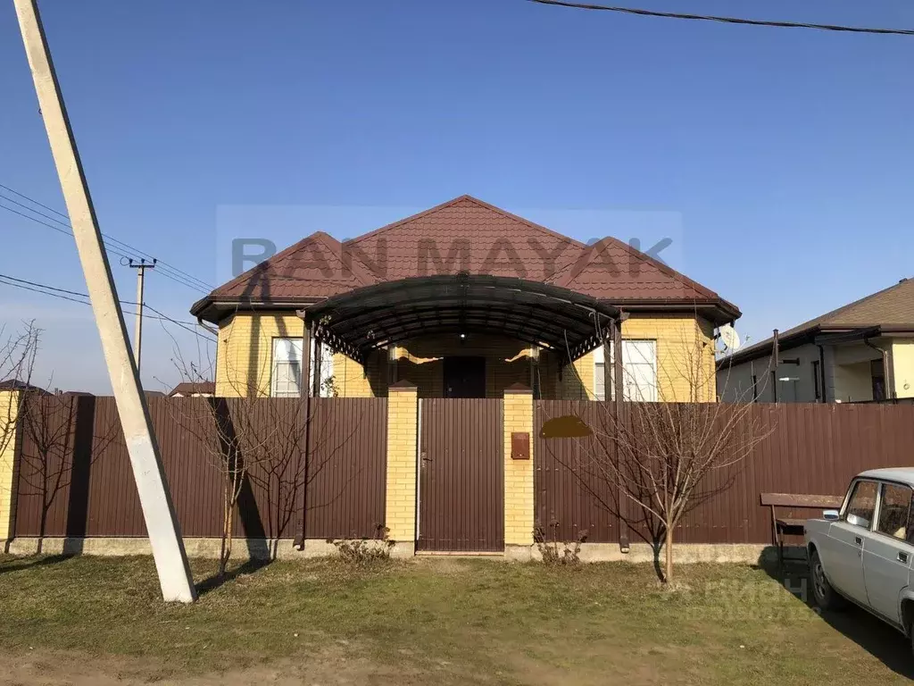 Дом в Адыгея, Майкоп городской округ, Гавердовский хут. ул. Садовая, ... - Фото 0