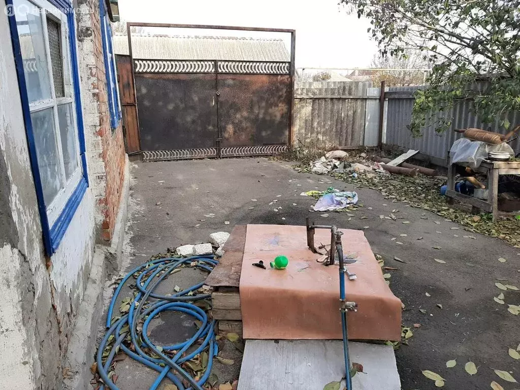 Дом в Каменск-Шахтинский, Красная улица (50 м) - Фото 1