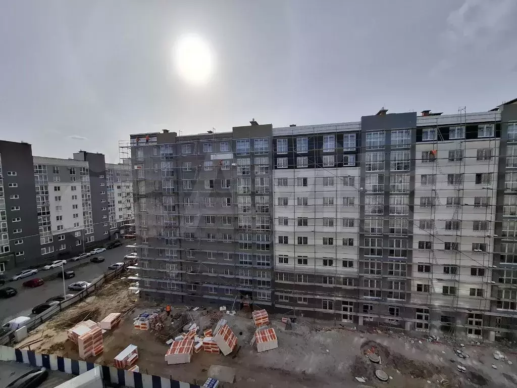 3-к. квартира, 81 м, 8/9 эт. - Фото 1