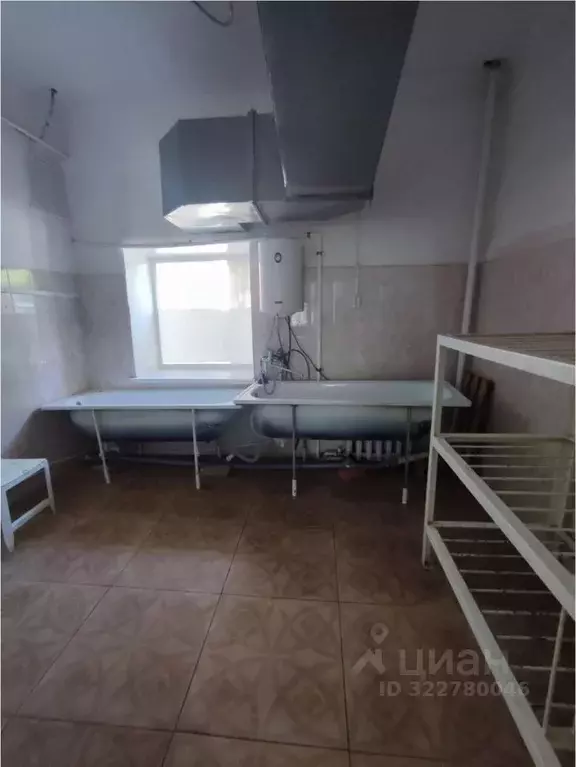 Помещение свободного назначения в Свердловская область, ... - Фото 2