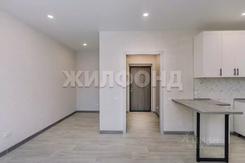 1-к кв. Новосибирская область, Новосибирск ул. Имени генерал-майора ... - Фото 2