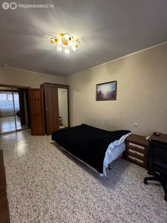 1-комнатная квартира: Белгород, улица Есенина, 8 (38.5 м) - Фото 2