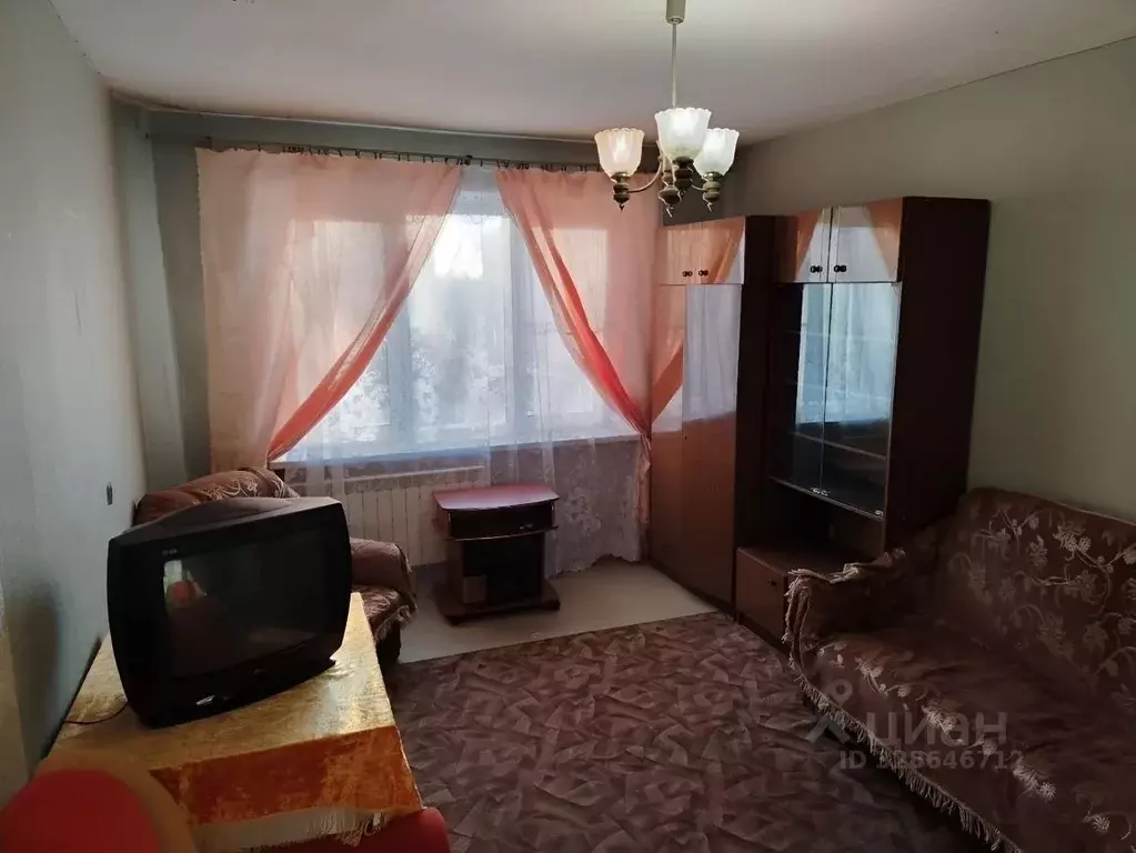 1-к кв. Ленинградская область, Тихвин 6-й мкр, 22 (35.0 м) - Фото 2