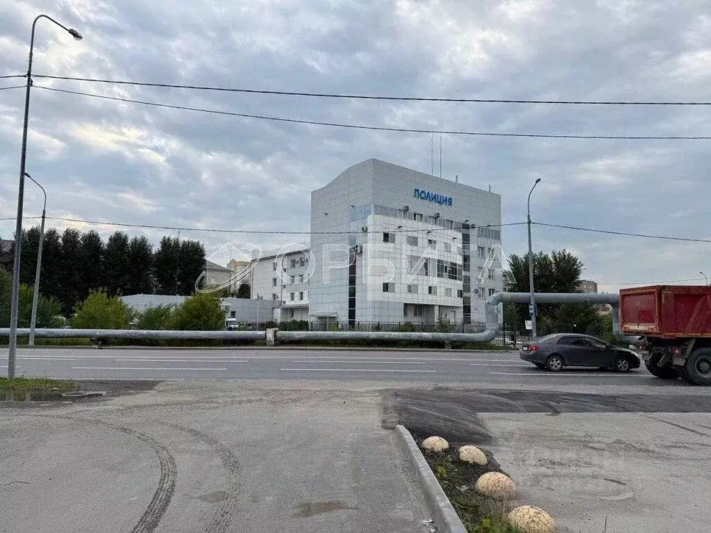 Помещение свободного назначения в Тюменская область, Тюмень ул. ... - Фото 2