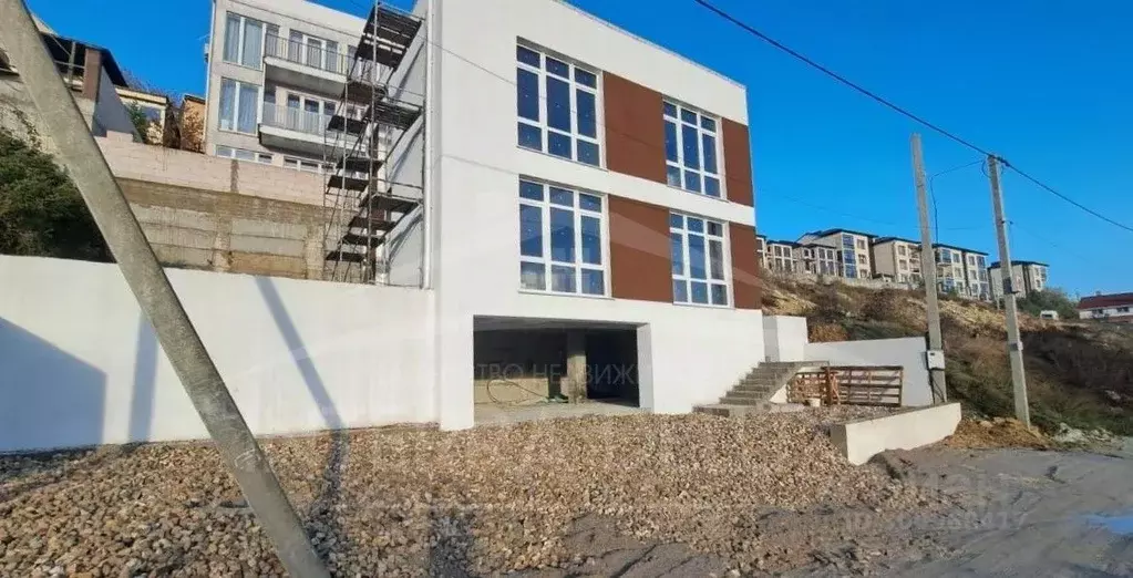 Дом в Севастополь ул. Красивая (170 м) - Фото 0