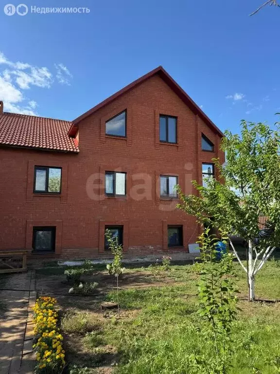 Дом в Энгельс, Береговая улица, 10 (212.1 м) - Фото 2