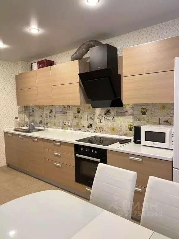 2-к кв. Тюменская область, Тюмень ул. Монтажников, 61 (55.5 м) - Фото 1