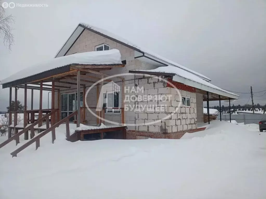 Дом в село Ананьино, Центральная улица (120 м) - Фото 2