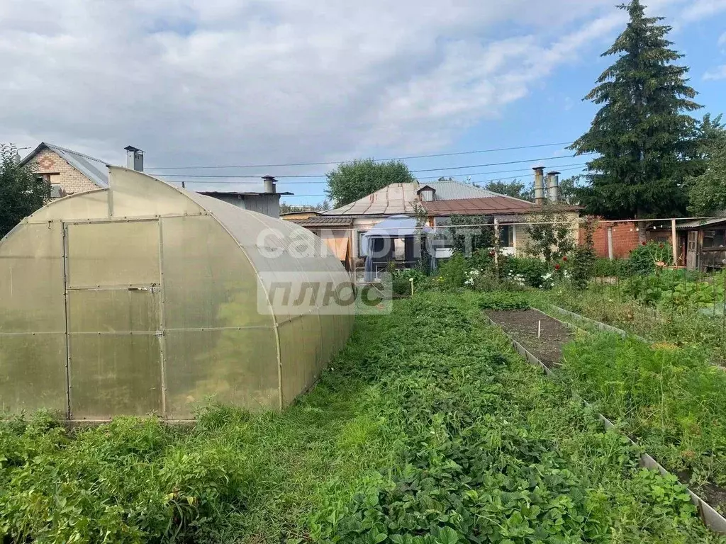 Дом в Челябинская область, Челябинск просп. Победы, 261 (157 м) - Фото 1