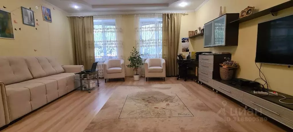 3-к кв. Омская область, Омск ул. 30 лет ВЛКСМ, 50 (120.1 м) - Фото 0