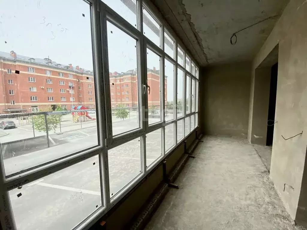 3-к кв. Северная Осетия, Владикавказ ул. Астана Кесаева, 44Д (109.0 м) - Фото 0
