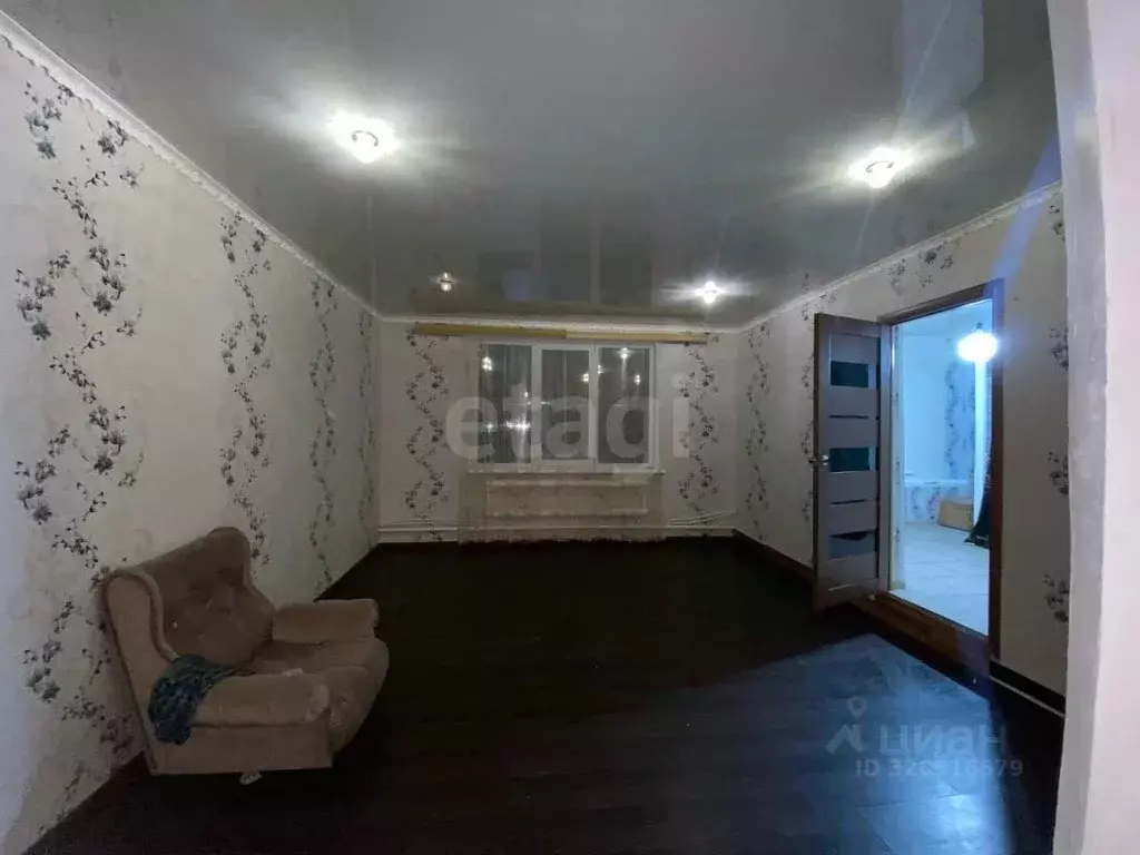 Дом в Смоленская область, Сафоново ул. Толстого, 9 (530 м) - Фото 1