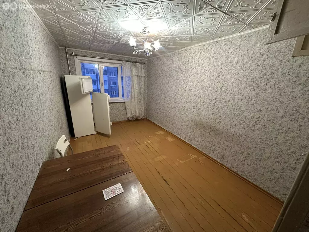 2-комнатная квартира: Первоуральск, проспект Ильича, 5Б (42 м) - Фото 1