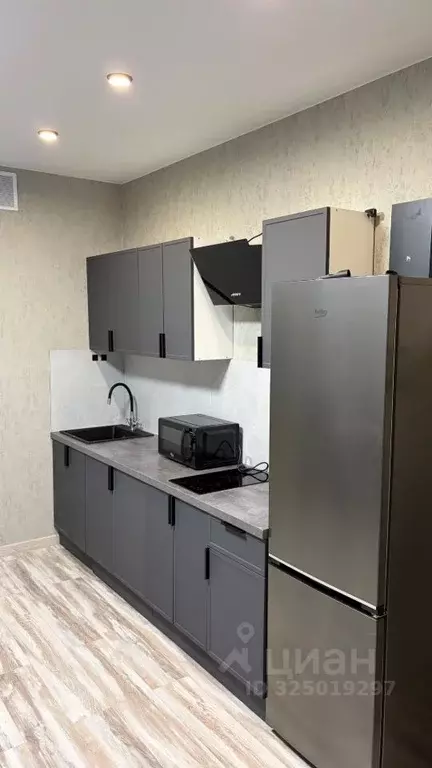 2-к кв. Мордовия, Саранск Республиканская ул., 101А (63.0 м) - Фото 1