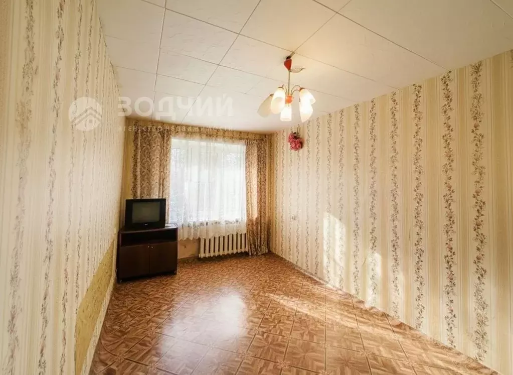 1-к кв. Чувашия, Канаш Трудовая ул., 2 (29.5 м) - Фото 0