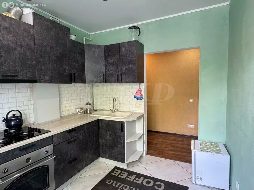 3-комнатная квартира: Калининград, Красная улица, 78 (80 м) - Фото 1