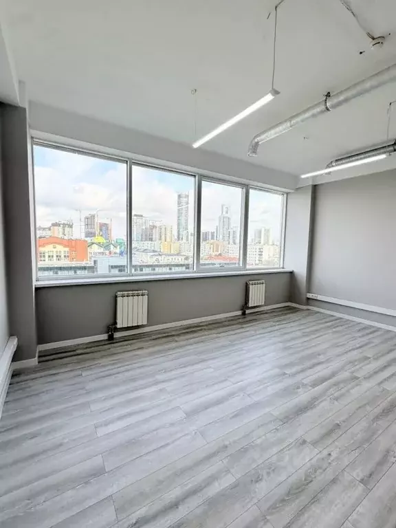 Офис в Свердловская область, Екатеринбург просп. Ленина, 8 (34 м) - Фото 2