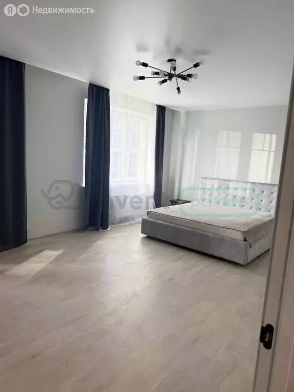 3-комнатная квартира: Калининград, улица Александра Невского, 192к2 ... - Фото 1