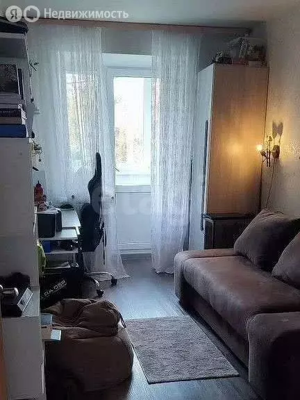 3-комнатная квартира: Краснокамск, улица Орджоникидзе, 2 (61 м) - Фото 2